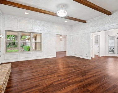 5502 Coronado Drive - Photo Thumbnail 5
