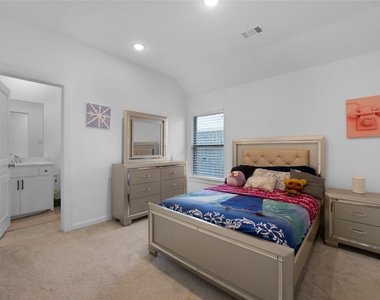 4828 Celestial Road - Photo Thumbnail 20