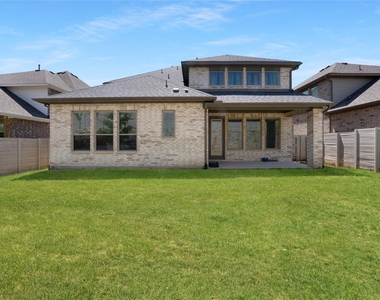 4828 Celestial Road - Photo Thumbnail 23