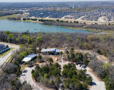 4828 Celestial Road - Photo Thumbnail 30