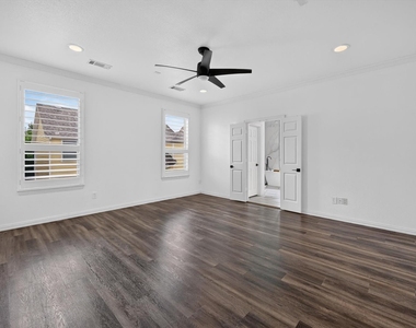 2208 Grizzly Run Lane - Photo Thumbnail 15