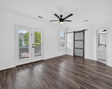 2208 Grizzly Run Lane - Photo Thumbnail 14