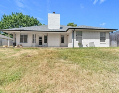 691 N Montana Court - Photo Thumbnail 18
