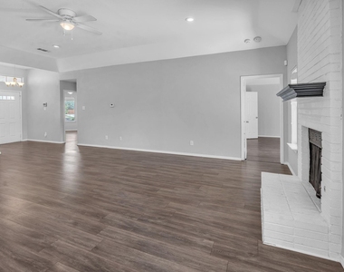 691 N Montana Court - Photo Thumbnail 9