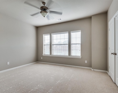 6739 Palo Duro Drive - Photo Thumbnail 18