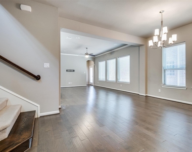 6739 Palo Duro Drive - Photo Thumbnail 3