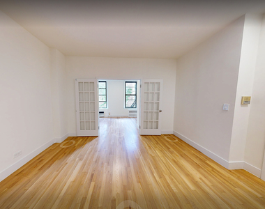164 East 90th Street - Photo Thumbnail 1