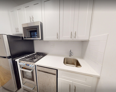164 East 90th Street - Photo Thumbnail 5
