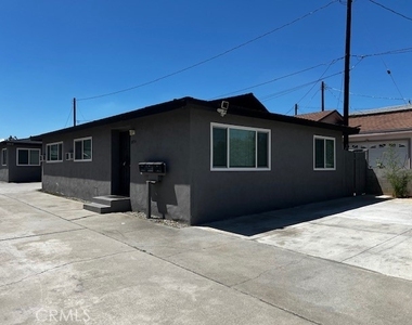 8036 Whitmore - Photo Thumbnail 15