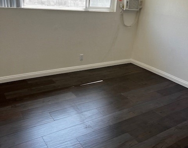 8036 Whitmore - Photo Thumbnail 7