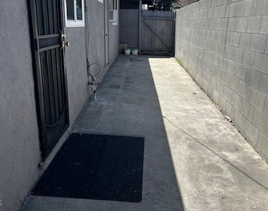 8036 Whitmore - Photo Thumbnail 11