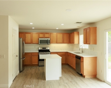 18415 Whitewater - Photo Thumbnail 7
