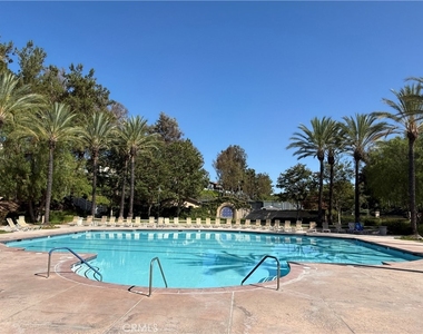 32493 Palacio - Photo Thumbnail 25