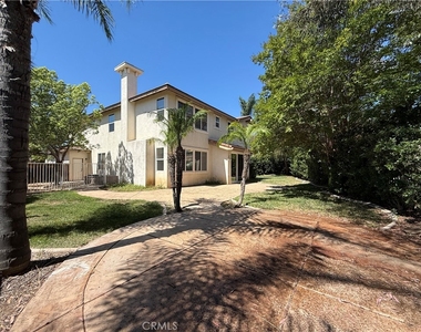 32493 Palacio - Photo Thumbnail 23