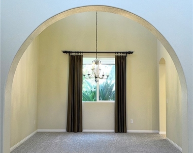 32493 Palacio - Photo Thumbnail 43