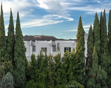 1122 N Beachwood - Photo Thumbnail 19