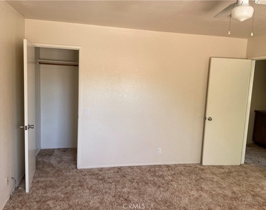 1739 W Avenue J-15 - Photo Thumbnail 8