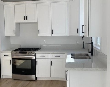 247 N New Hampshire - Photo Thumbnail 8