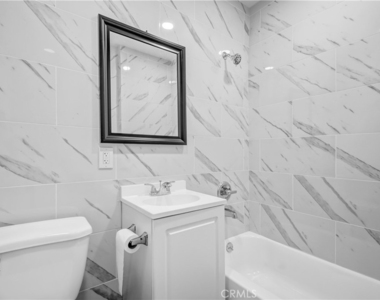 414 Hilgard Avenue - Photo Thumbnail 19