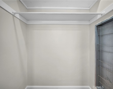 414 Hilgard Avenue - Photo Thumbnail 35