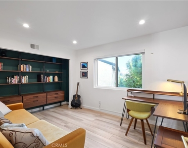 7819 Goldmine Lane - Photo Thumbnail 34