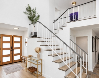 7819 Goldmine Lane - Photo Thumbnail 27