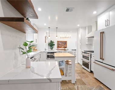 7819 Goldmine Lane - Photo Thumbnail 9