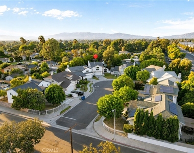 7819 Goldmine Lane - Photo Thumbnail 9