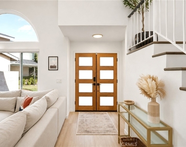 7819 Goldmine Lane - Photo Thumbnail 2