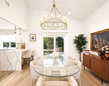 7819 Goldmine Lane - Photo Thumbnail 5