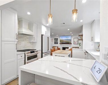 7819 Goldmine Lane - Photo Thumbnail 10