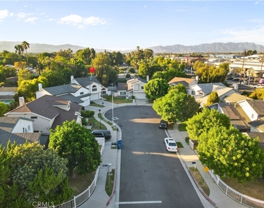 7819 Goldmine Lane - Photo Thumbnail 55