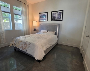 19018 Martino Court - Photo Thumbnail 30