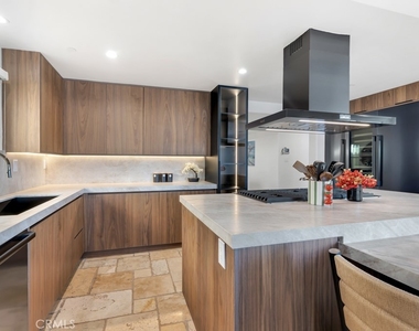 2051 Greencastle Way - Photo Thumbnail 17