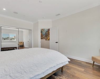 2051 Greencastle Way - Photo Thumbnail 42