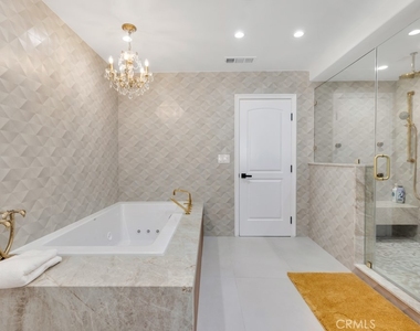 2051 Greencastle Way - Photo Thumbnail 36