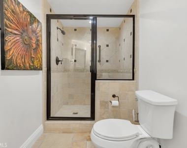 2051 Greencastle Way - Photo Thumbnail 23