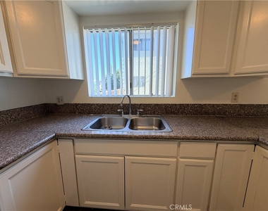 3134 W 145th Street - Photo Thumbnail 7
