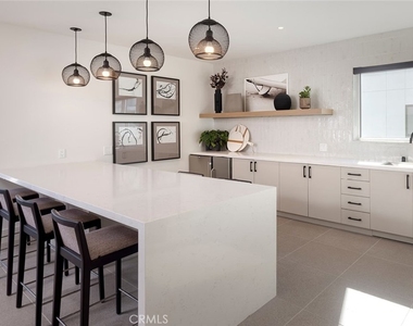 511 S Harbor - Photo Thumbnail 9