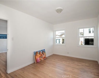 138 35th Street - Photo Thumbnail 8