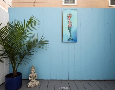 138 35th Street - Photo Thumbnail 15