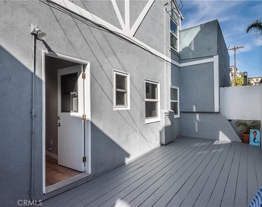 138 35th Street - Photo Thumbnail 13