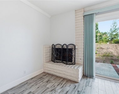 255 S Vista Del Monte - Photo Thumbnail 6