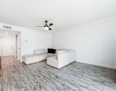 255 S Vista Del Monte - Photo Thumbnail 7