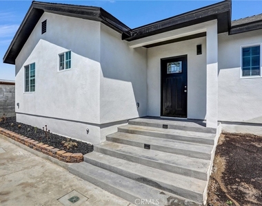 9983 Vernon Ave - Photo Thumbnail 1