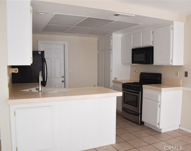 630 W Palm - Photo Thumbnail 13