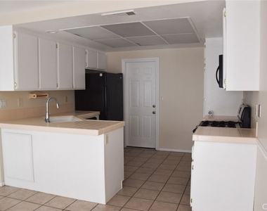 630 W Palm - Photo Thumbnail 14