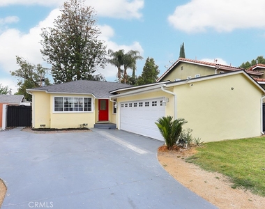 4433 Stern Avenue - Photo Thumbnail 1