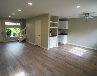 320 12th Street - Photo Thumbnail 19