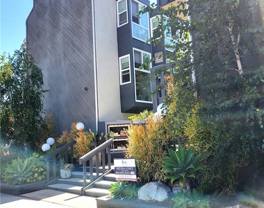 320 12th Street - Photo Thumbnail 1
